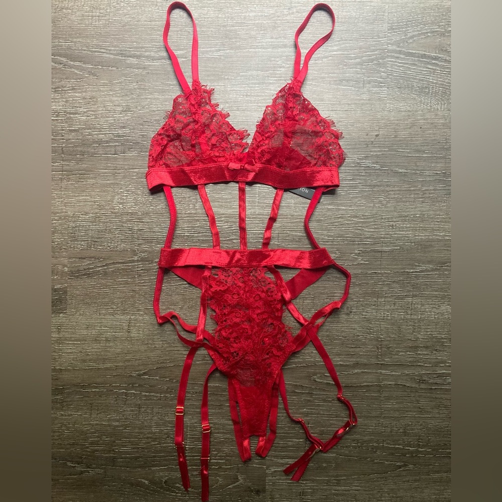 NWT Strappy Red Lace Lingerie Teddy Size Small
